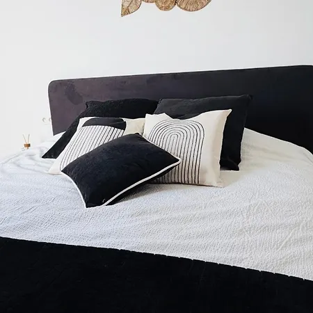 Design In Daire *